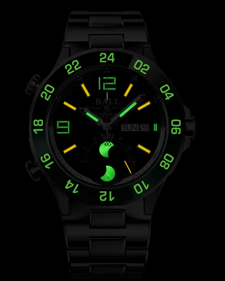 Ball Watch Roadmaster<Roadmaster Marine GMT Moon Phase (42mm) BLACK